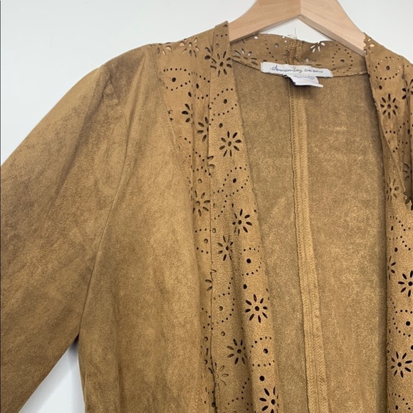 American Rag | Chestnut Brown Faux Suede Open Front Laser-cut Waterfall Top L - Picture 11 of 17
